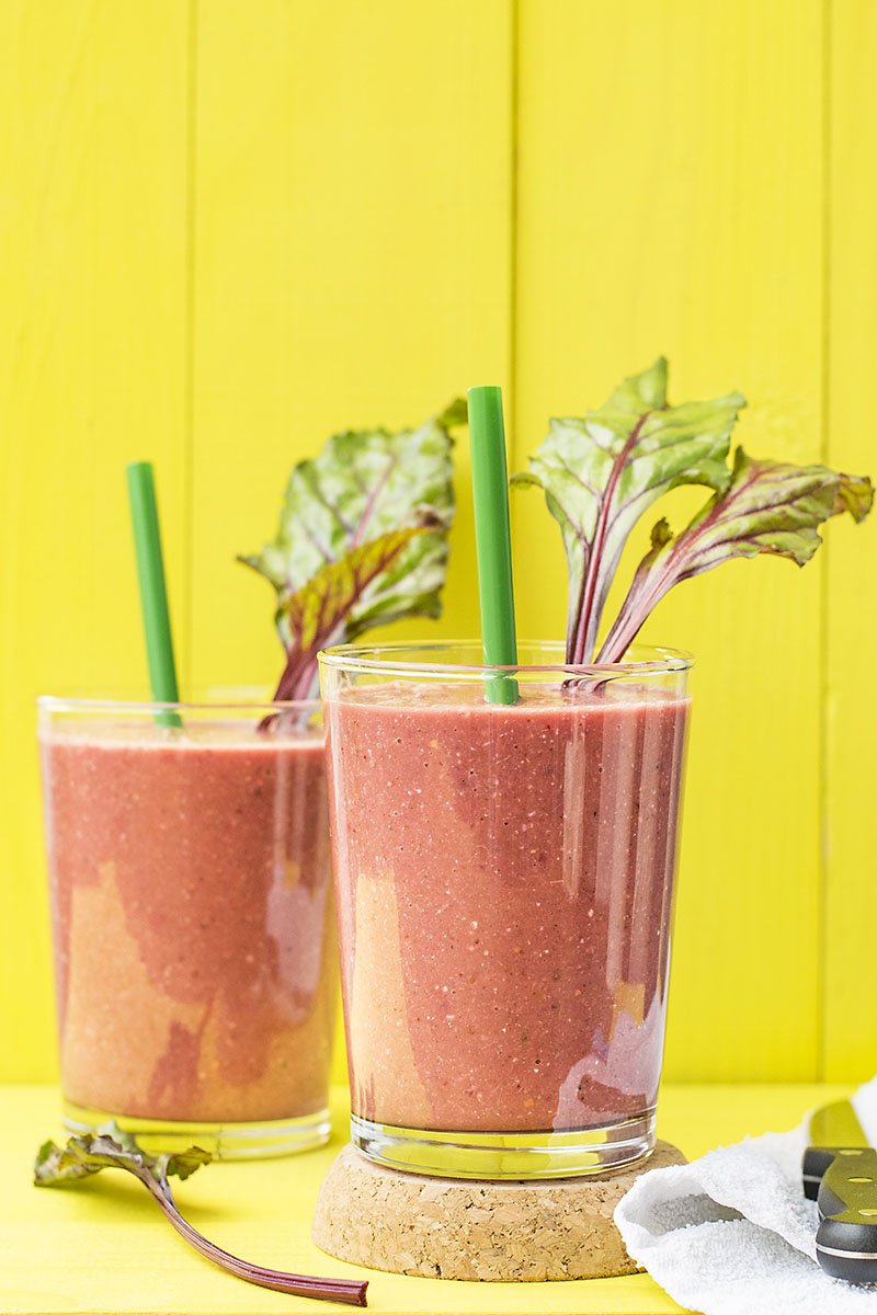 detox smoothie beet greens detox smoothie thehungrybites