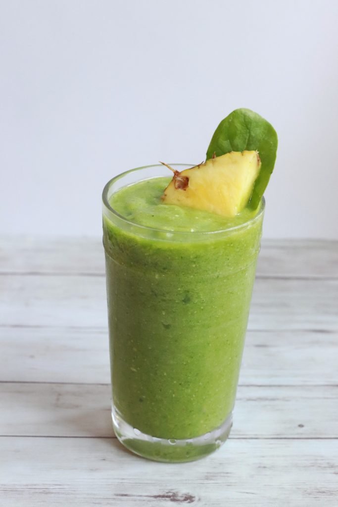 green smoothie pineapple turmeric carefreemermaid