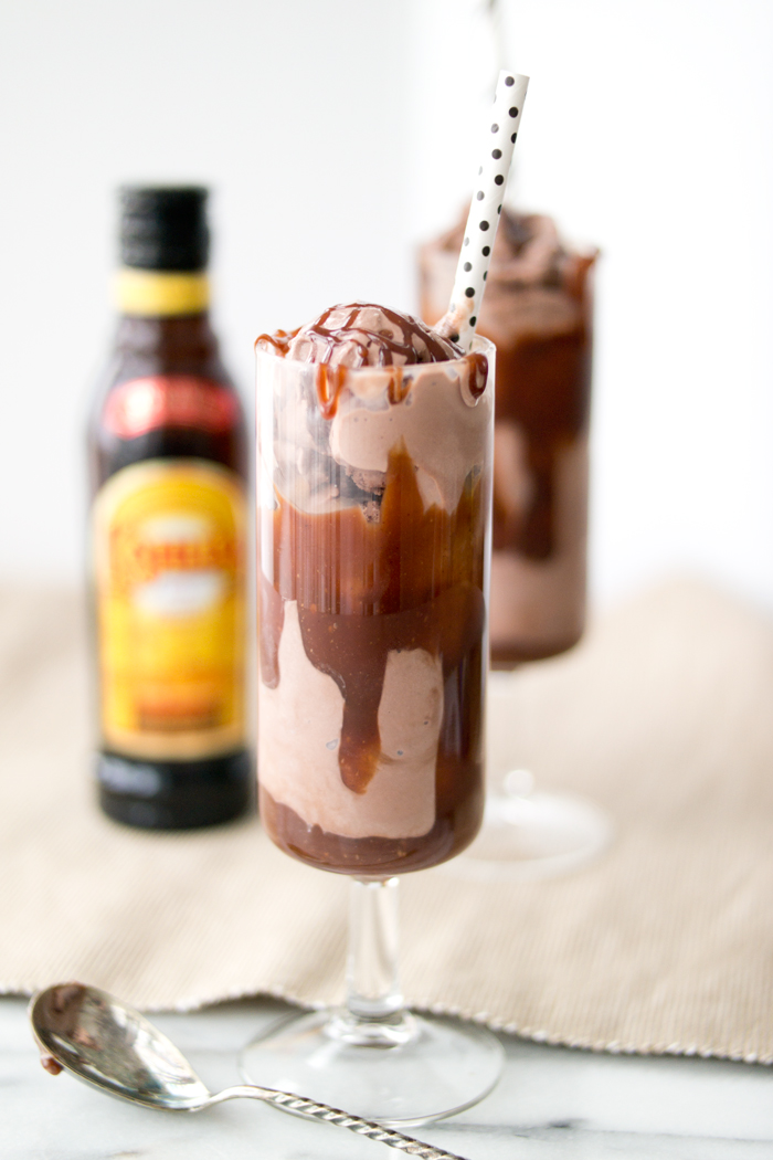 coffee cocktail boozy chocolate coffee sundaes thesugarcoatedcottage