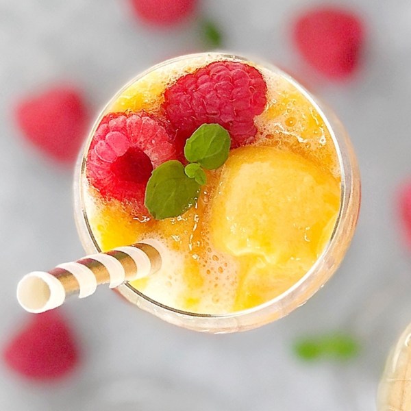 fruit cocktails peach bellin .chefnotrequired