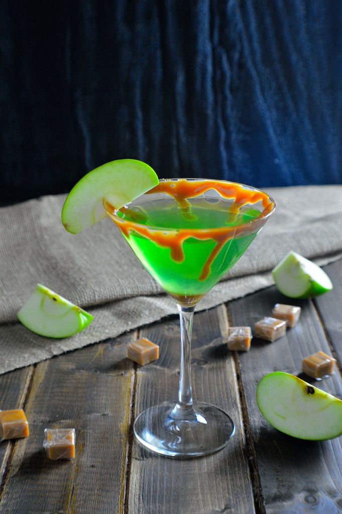 halloween caramel apple martini cider mill martini iatethewholething