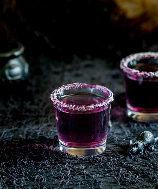 halloween witches brew a halloween cocktail sprinklesandsprouts