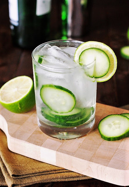 summer cocktails refreshing cucumber gin tonic. .thekitchenismyplayground.