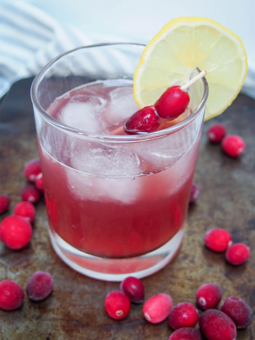 whiskey cocktails cranberry whiskey sour carolinescooking.