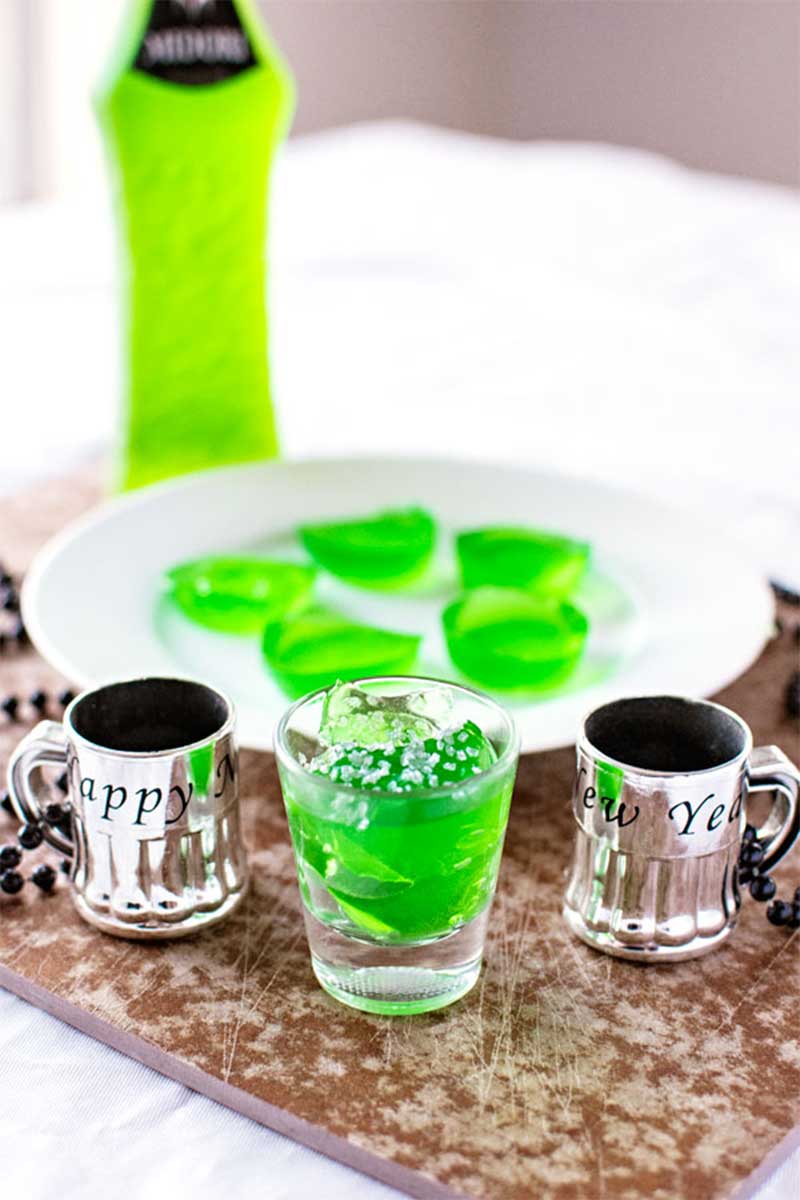 jello shots midori sour jello shot homemadehooplah.