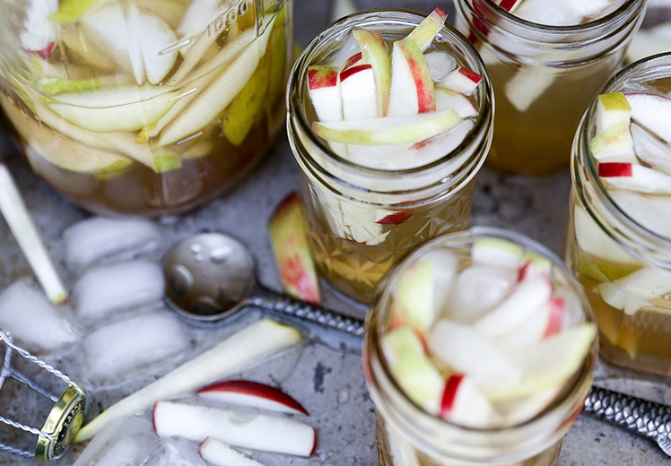 sangria apple cider and elderflower white sangria .floatingkitchen