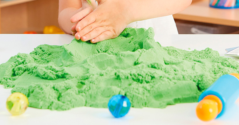 Make sand foam