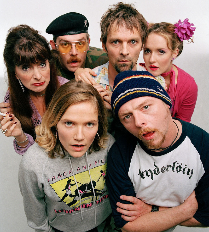 spaced cast
